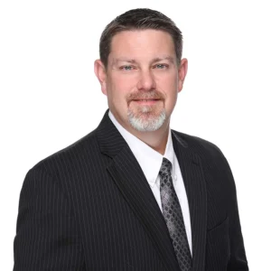 Head shot of Kevin Lemieux, Esq.