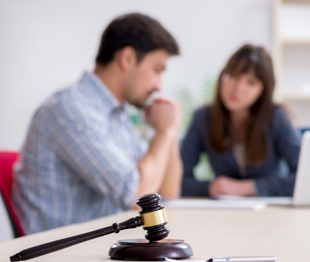 How to Ensure a Fair Settlement With a Divorce Lawyer